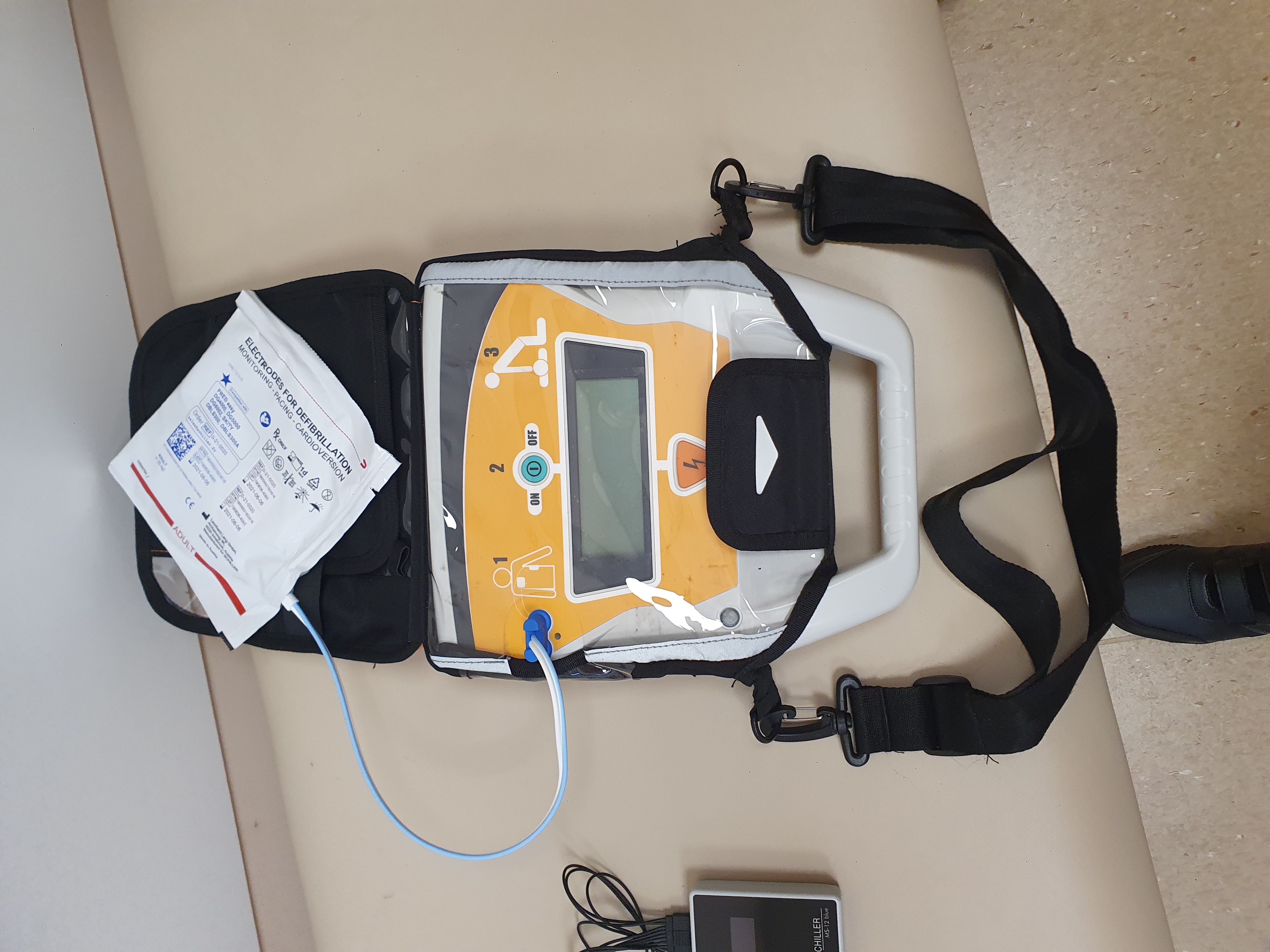 Zestaw do prób wysiłkowych z defibrylatorem 29000 zł