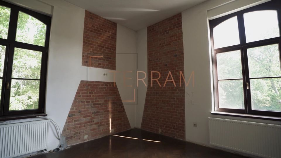 Pałac/dworekw Kaletach