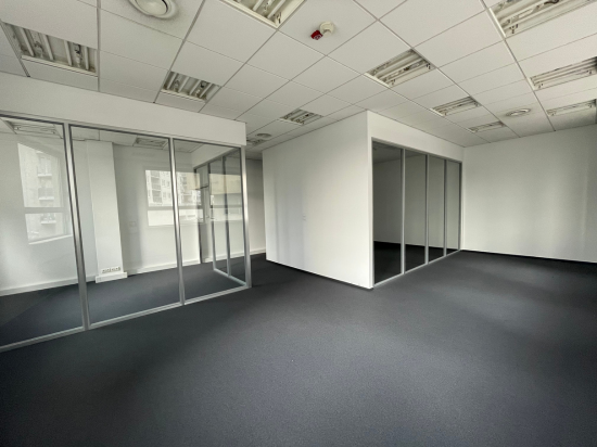 Lokal użytkowy na wynajem - blisko METRO DWORZEC GDAŃSKI - 700m